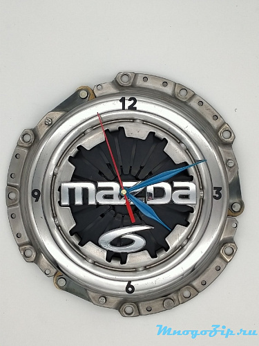Часы с логотипом Mazda 